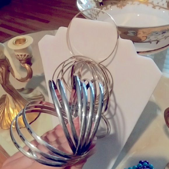 Two really cute bracelets set conjoined - Picture 3 of 4